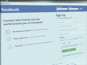 buy facebook post likes